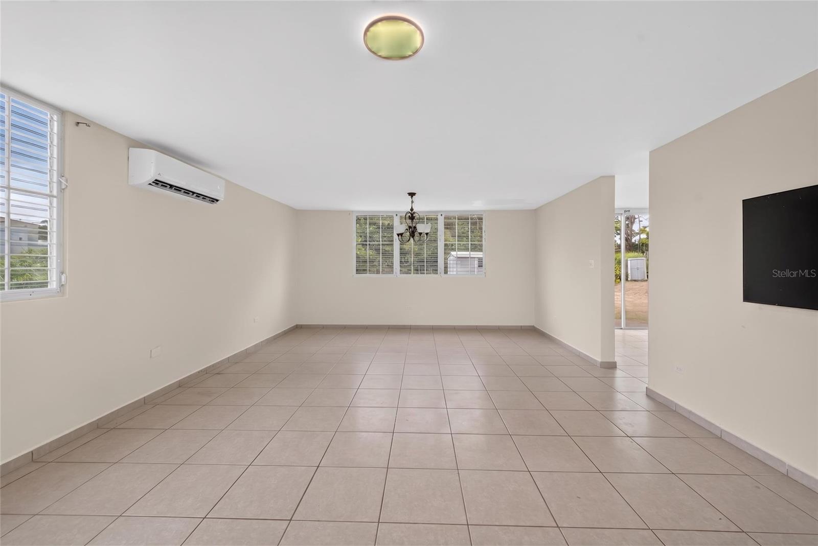 VISTA VERDE - Residential