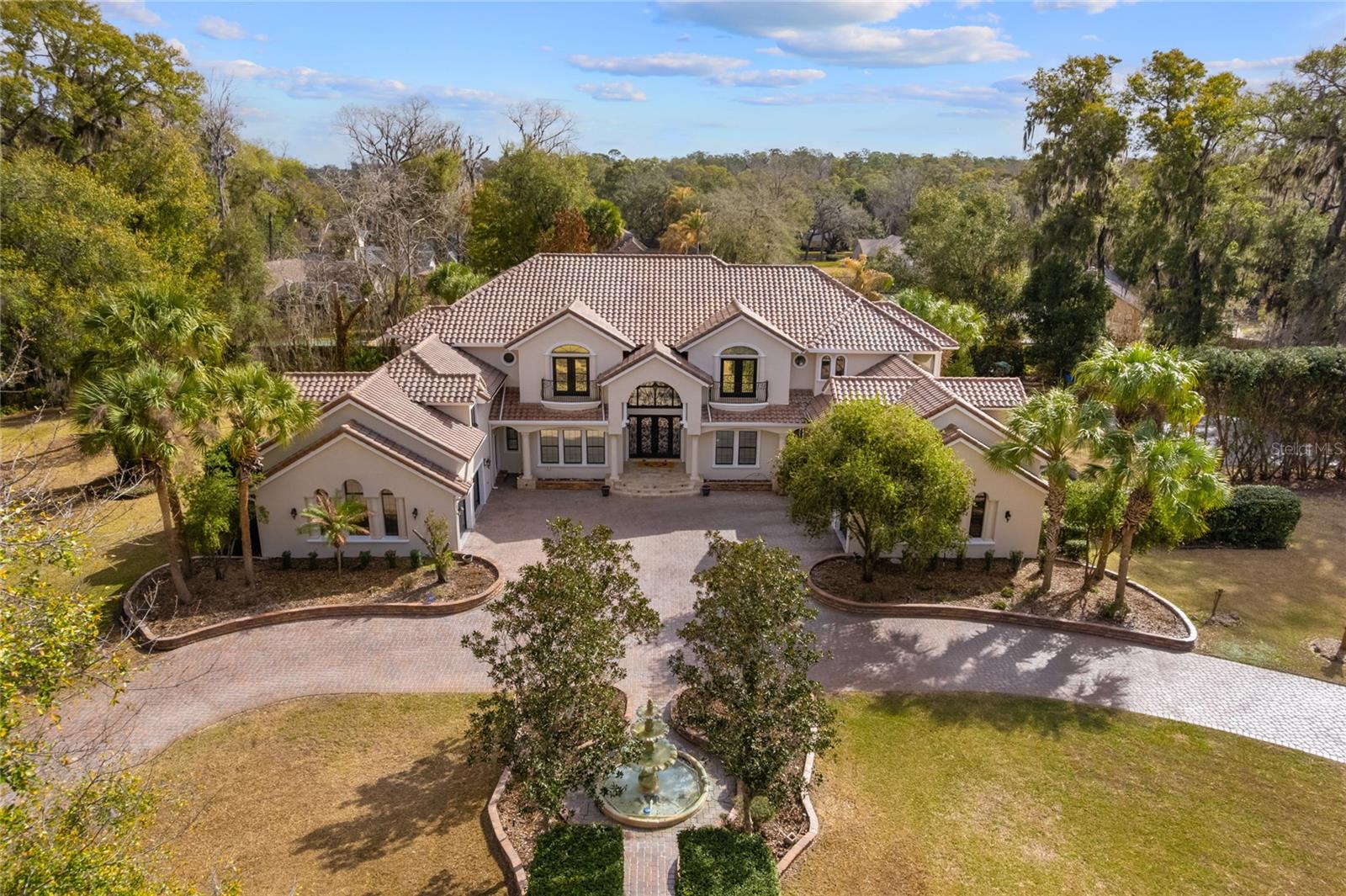 SOUTH POINT - Residential