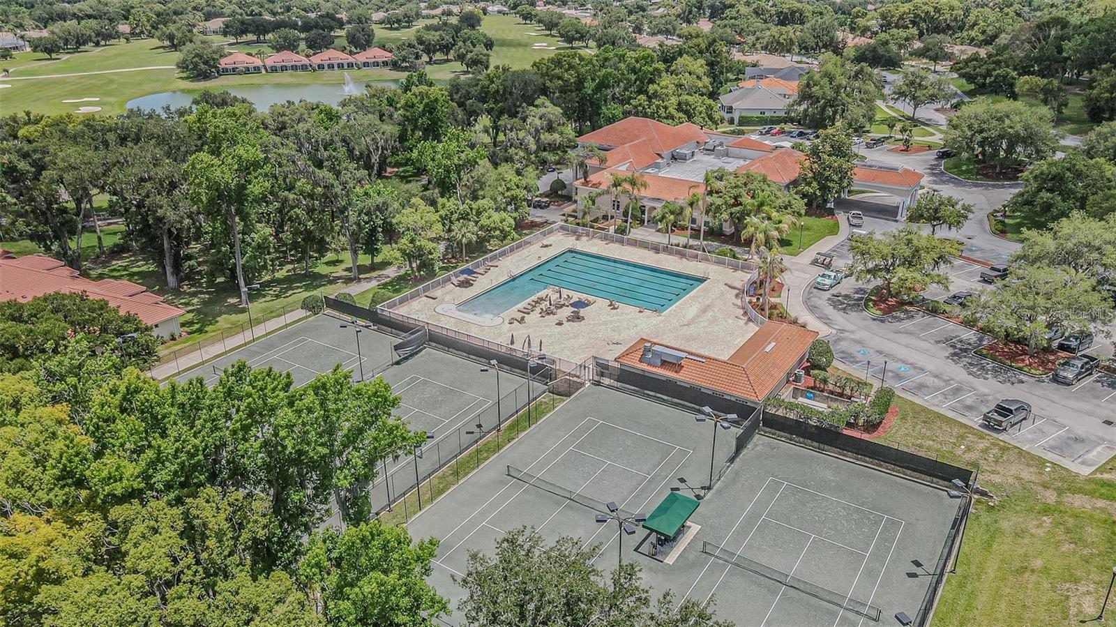 LAKE JOVITA GOLF & COUNTRY CLUB - Residential