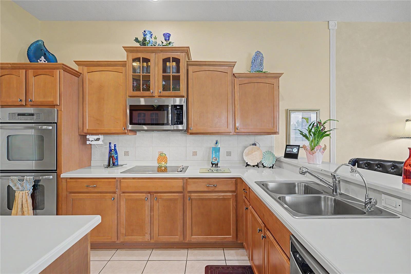 LAKE JOVITA GOLF & COUNTRY CLUB - Residential
