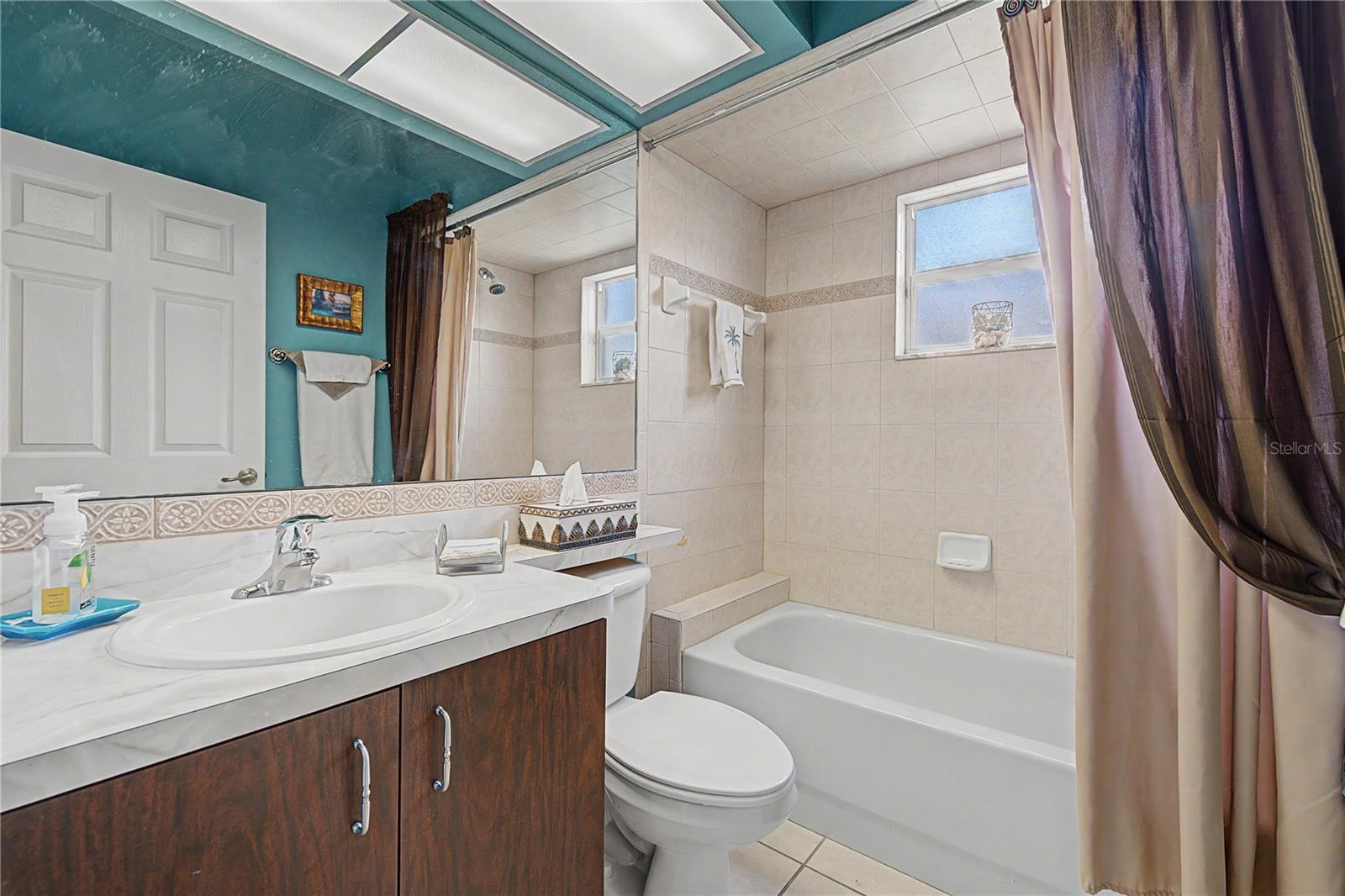 LAKE JOVITA GOLF & COUNTRY CLUB - Residential