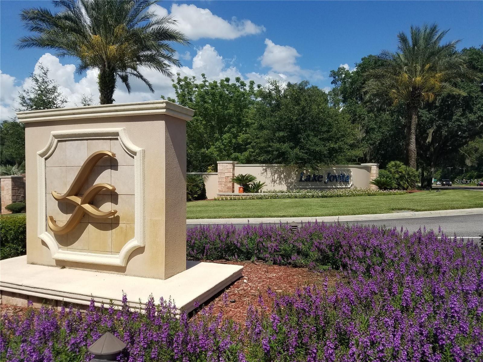 LAKE JOVITA GOLF & COUNTRY CLUB - Residential