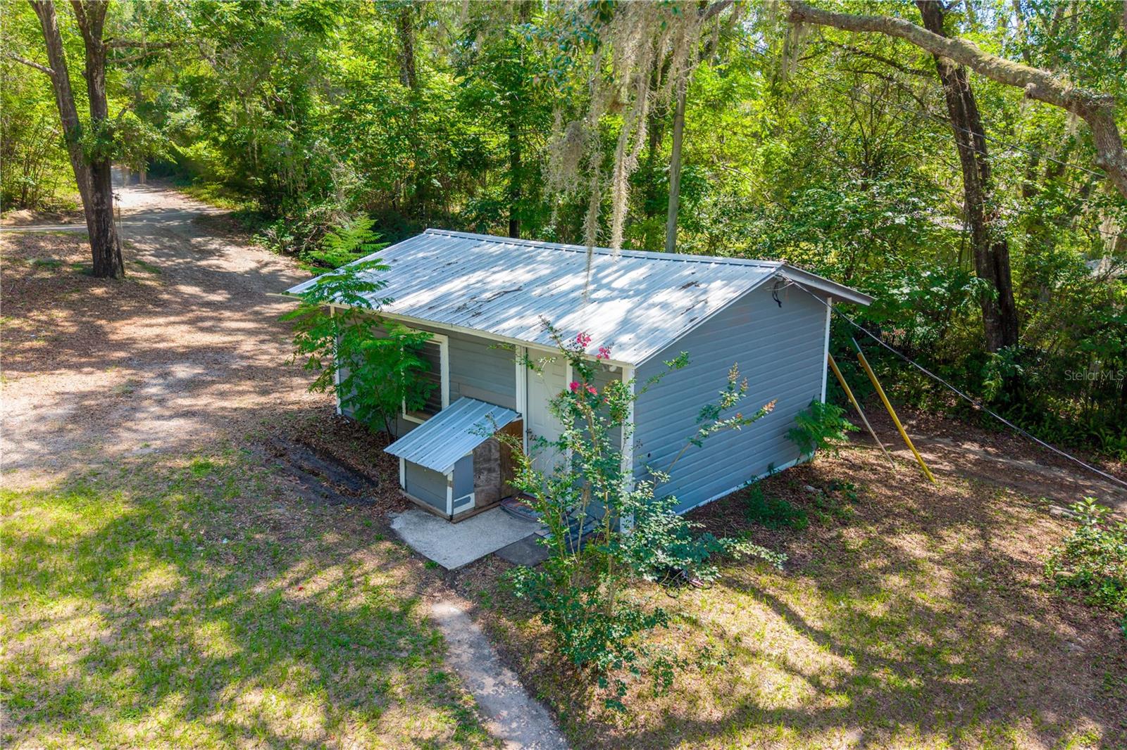 LAKE GENEVA ACRES - Residential