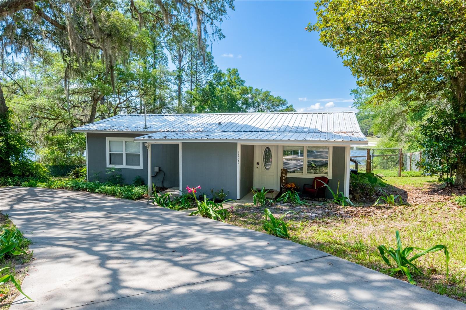 LAKE GENEVA ACRES - Residential