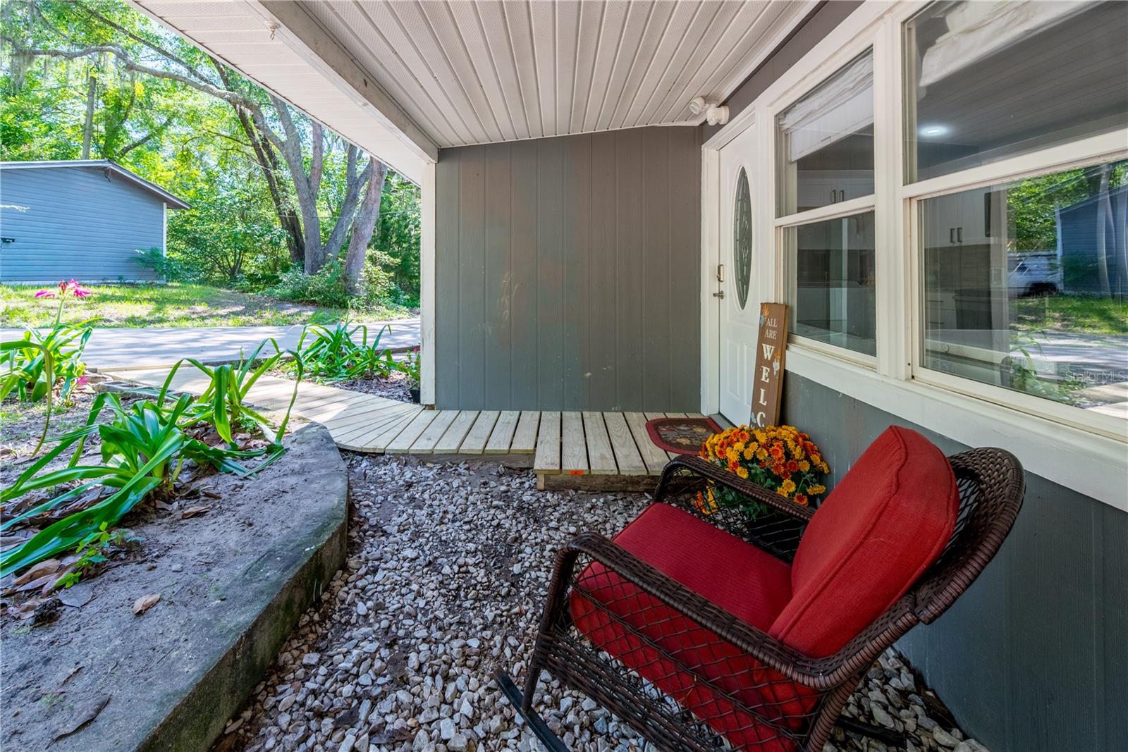 LAKE GENEVA ACRES - Residential