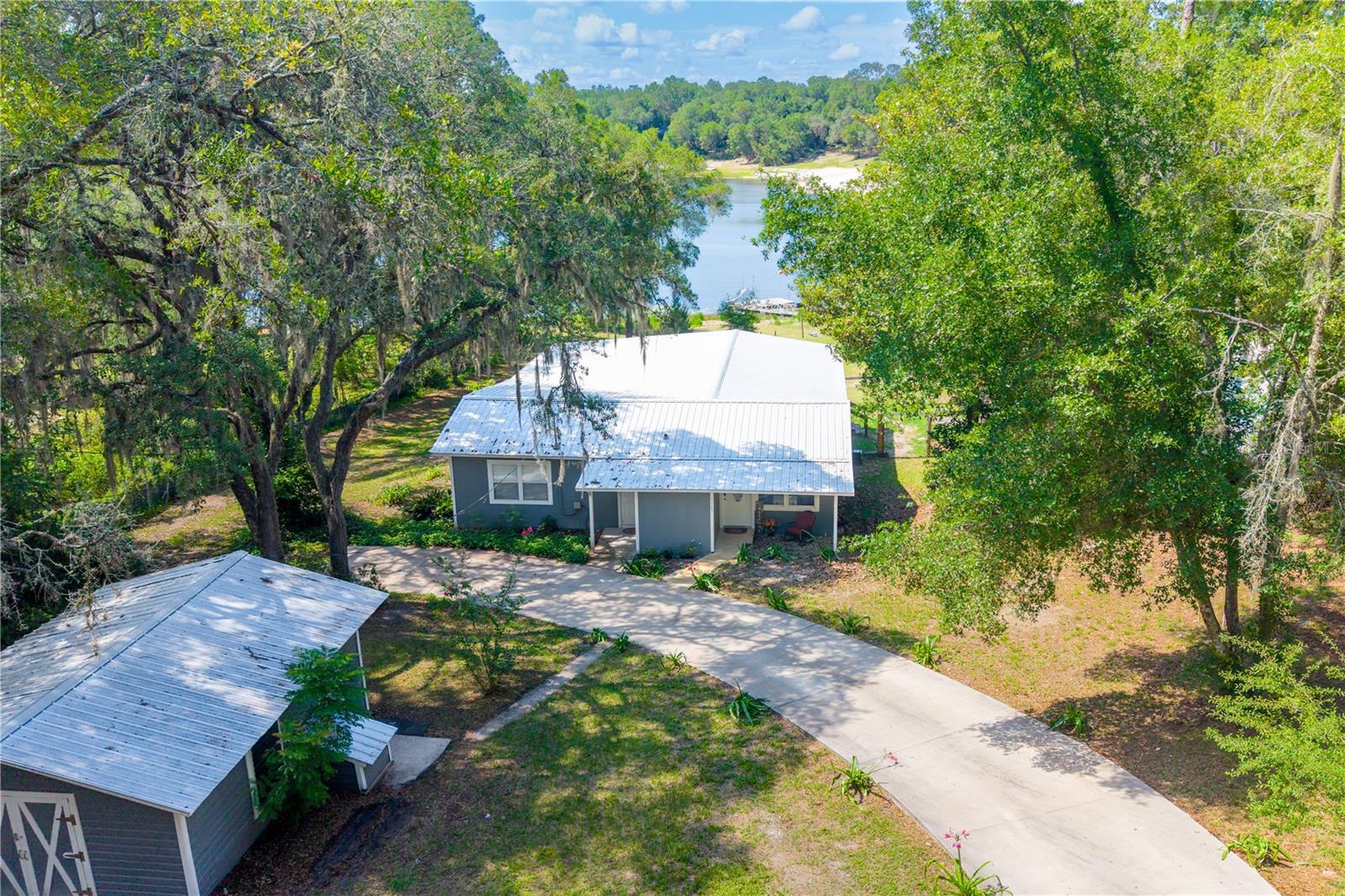 LAKE GENEVA ACRES - Residential