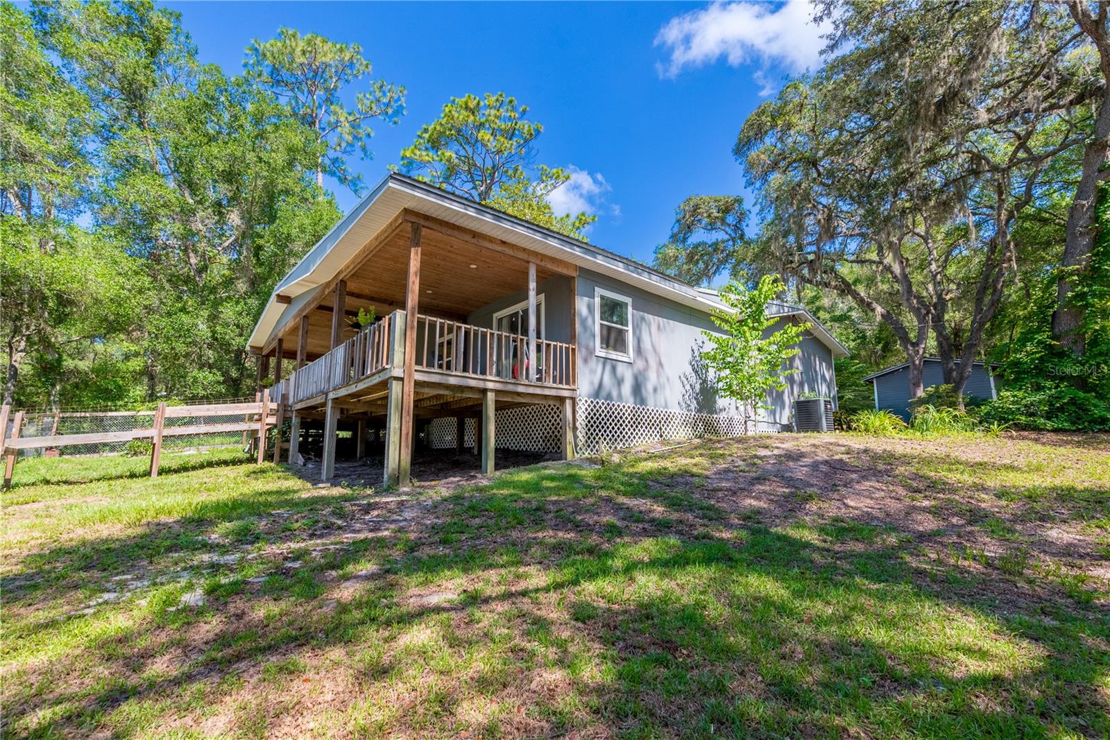 LAKE GENEVA ACRES - Residential
