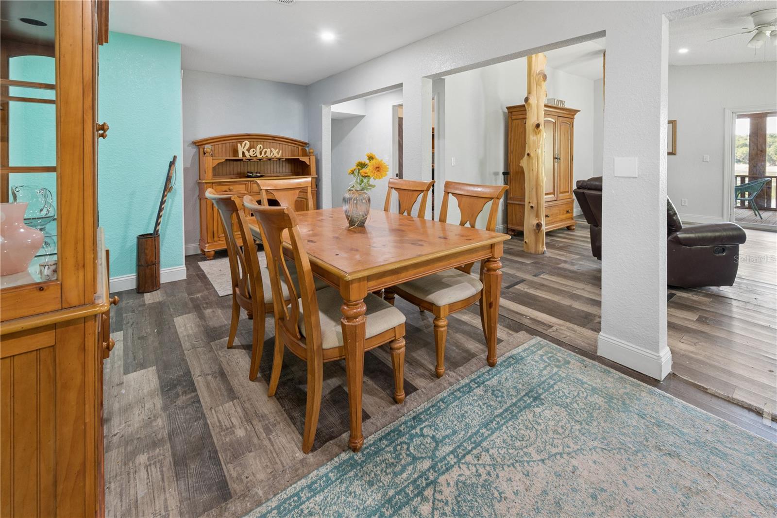 LAKE GENEVA ACRES - Residential