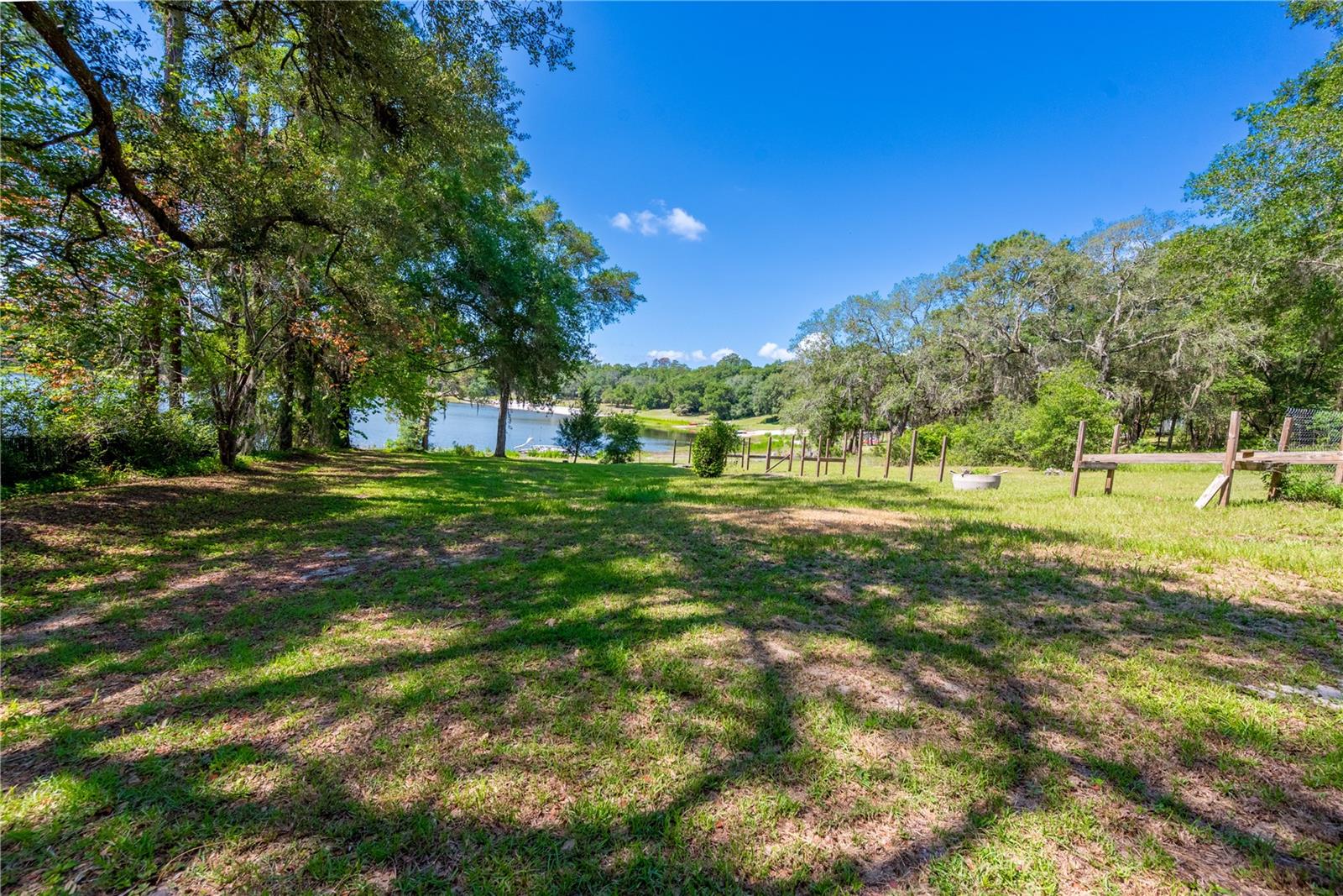 LAKE GENEVA ACRES - Residential