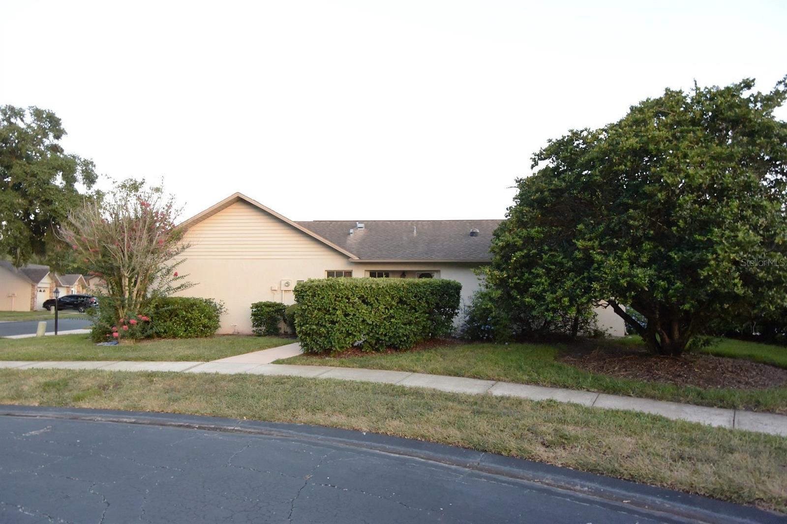 CEDARWOOD VILLAGE CONDO 02 - Residential