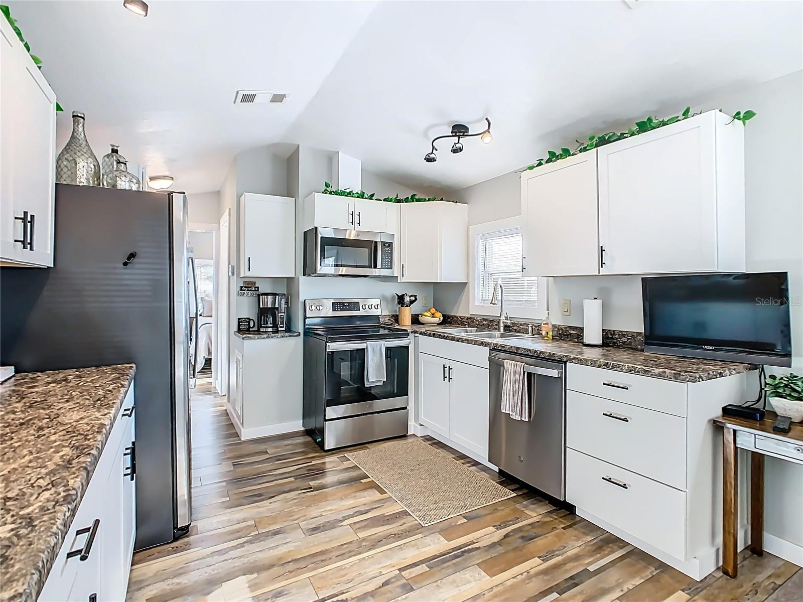 LILY LAKE GOLF & RV RESORT PH 01 - Residential