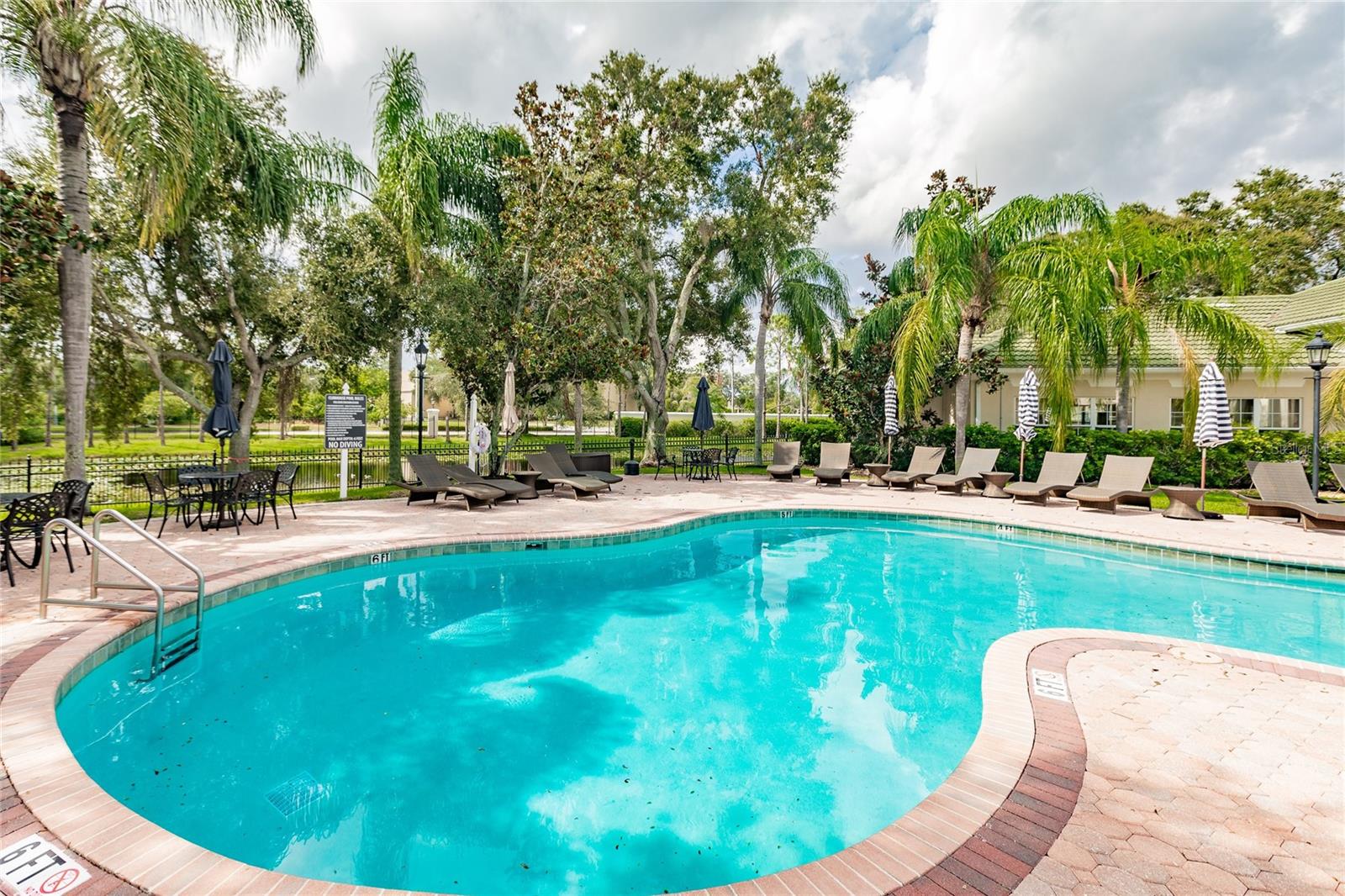 SERENADE ON PALMER RANCH - Residential