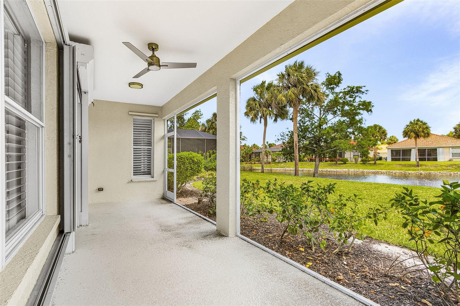 COURTSIDE LANDINGS LAND CONDO - Residential