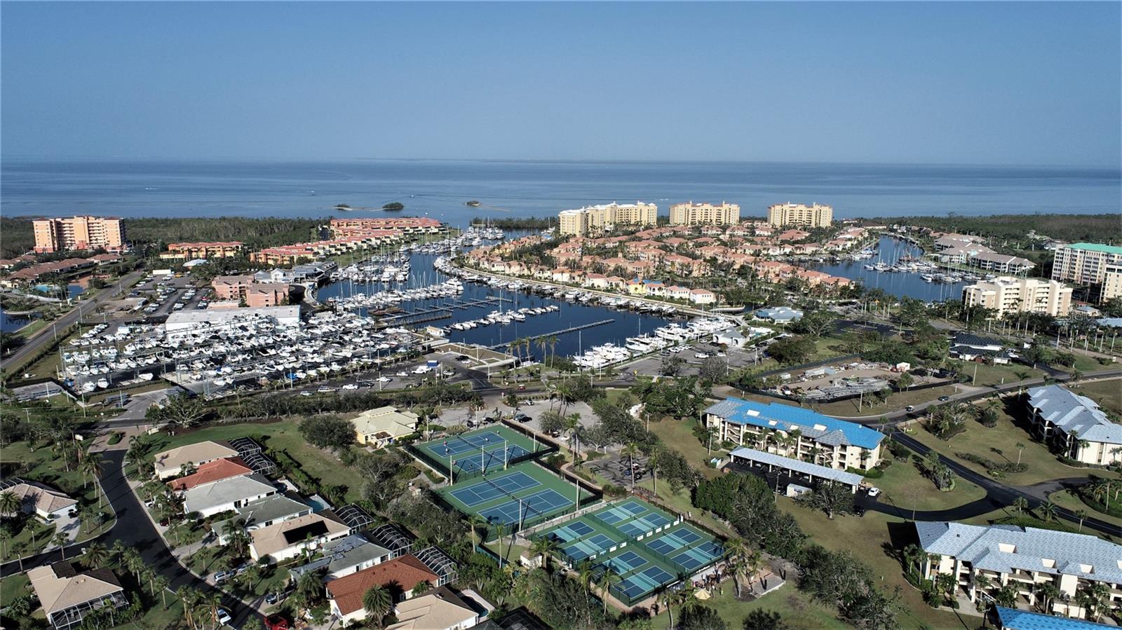 COURTSIDE LANDINGS LAND CONDO - Residential