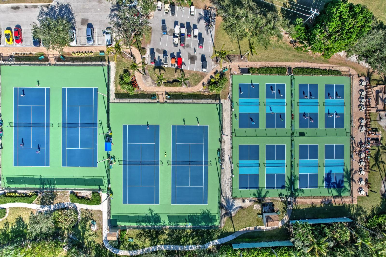 COURTSIDE LANDINGS LAND CONDO - Residential