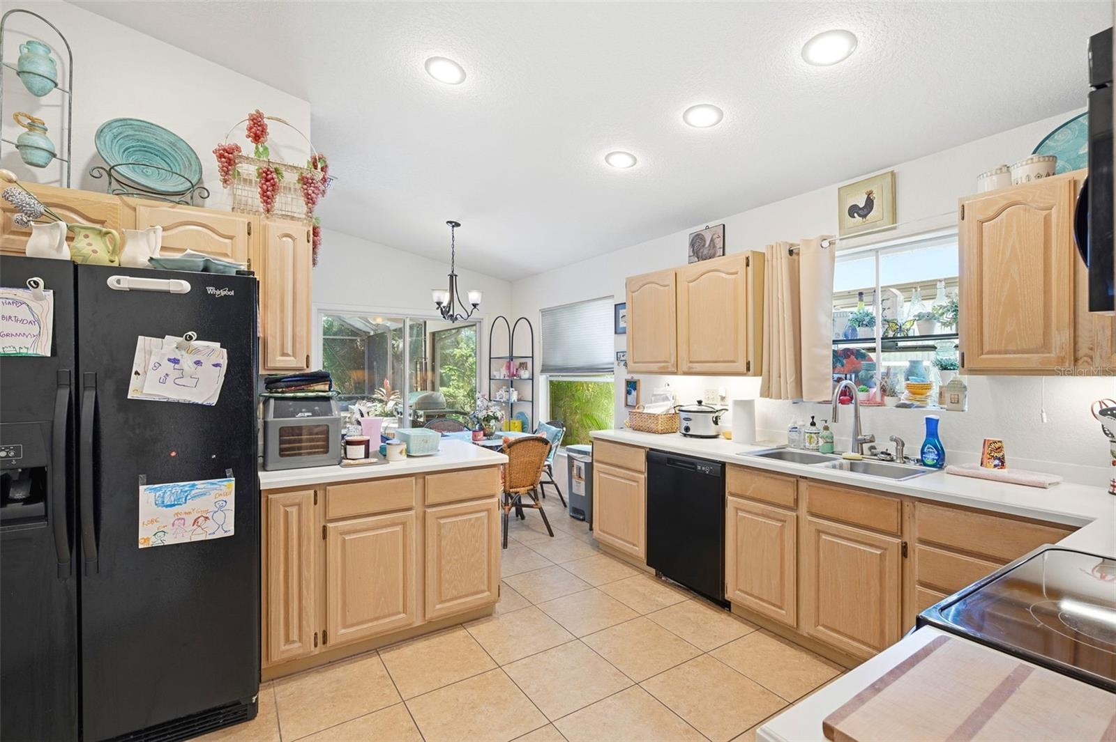 CROSS CREEK - Residential
