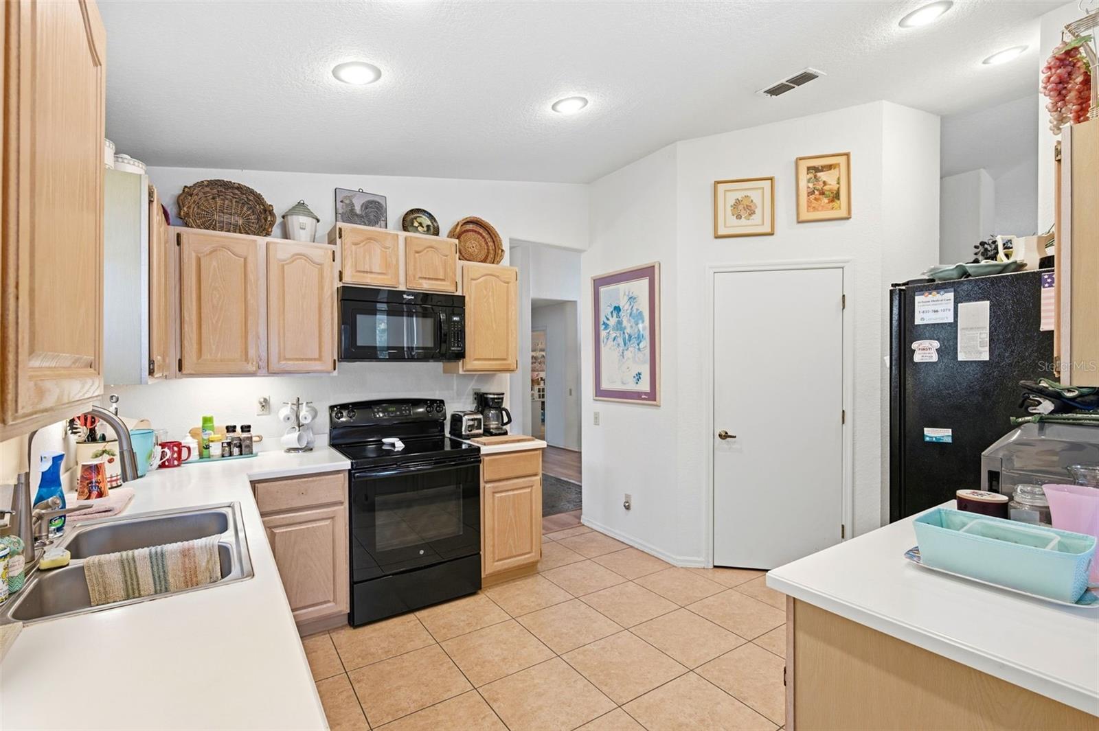 CROSS CREEK - Residential