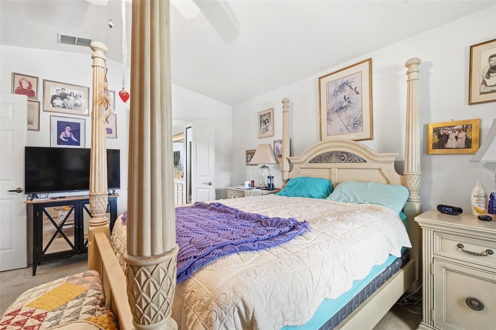 CROSS CREEK - Residential