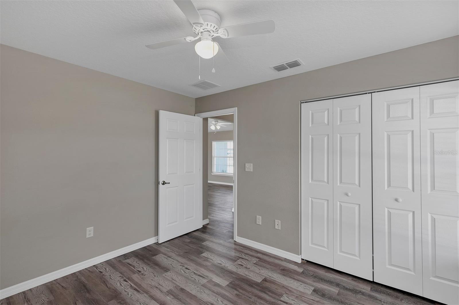 SILVER SPGS SHORES UN 17 - Residential