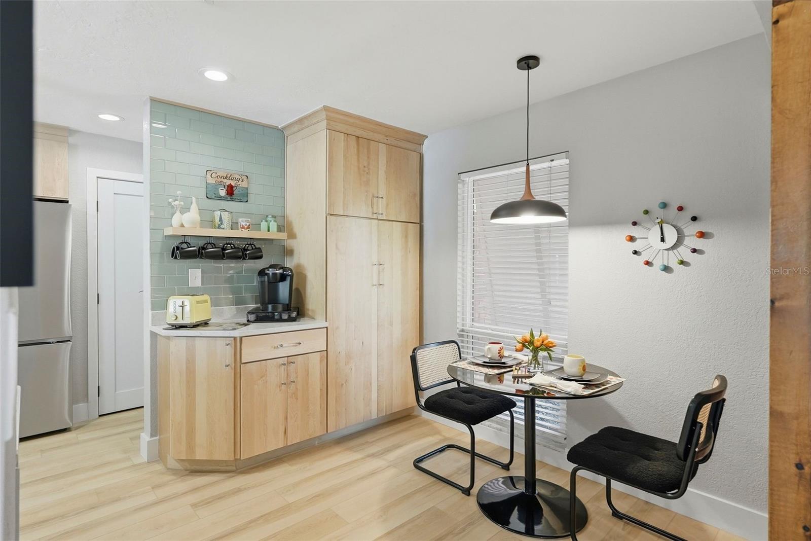 VENETIAN ISLES - Residential Lease