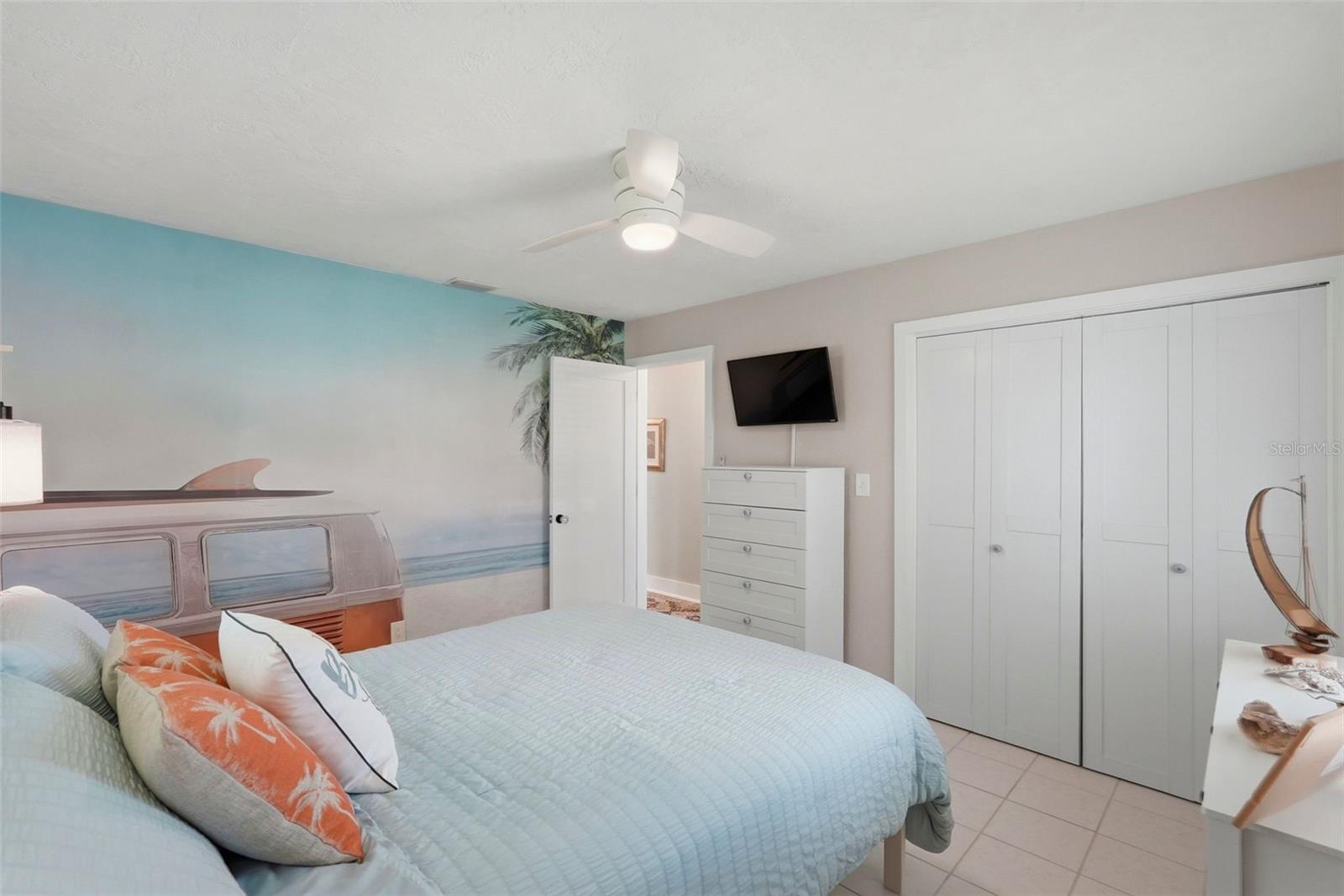 VENETIAN ISLES - Residential Lease