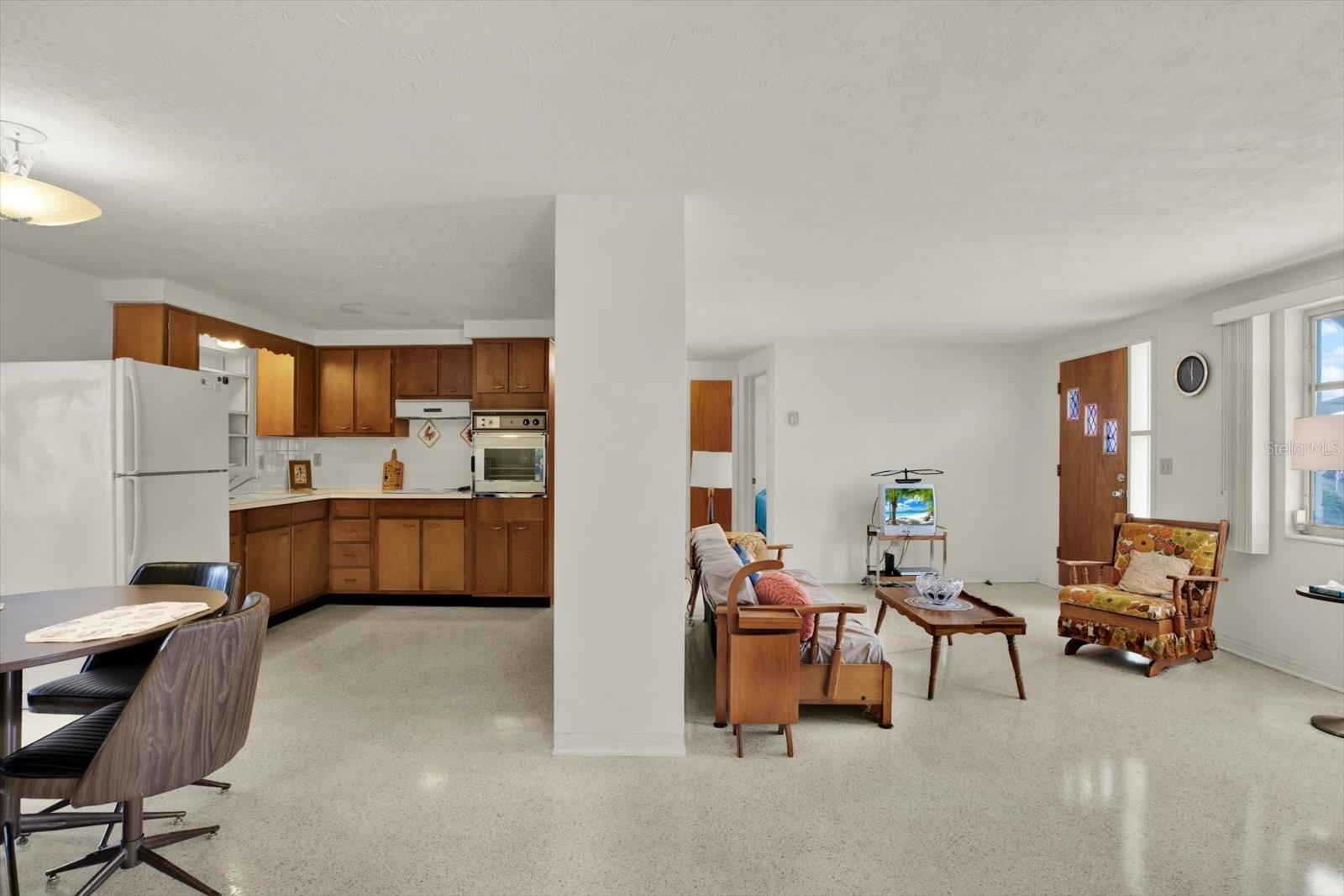 CREST RIDGE GARDENS - Residential