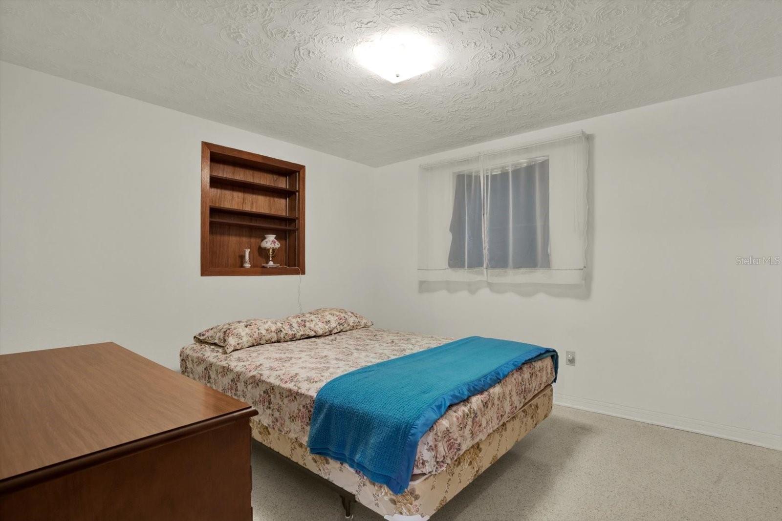 CREST RIDGE GARDENS - Residential