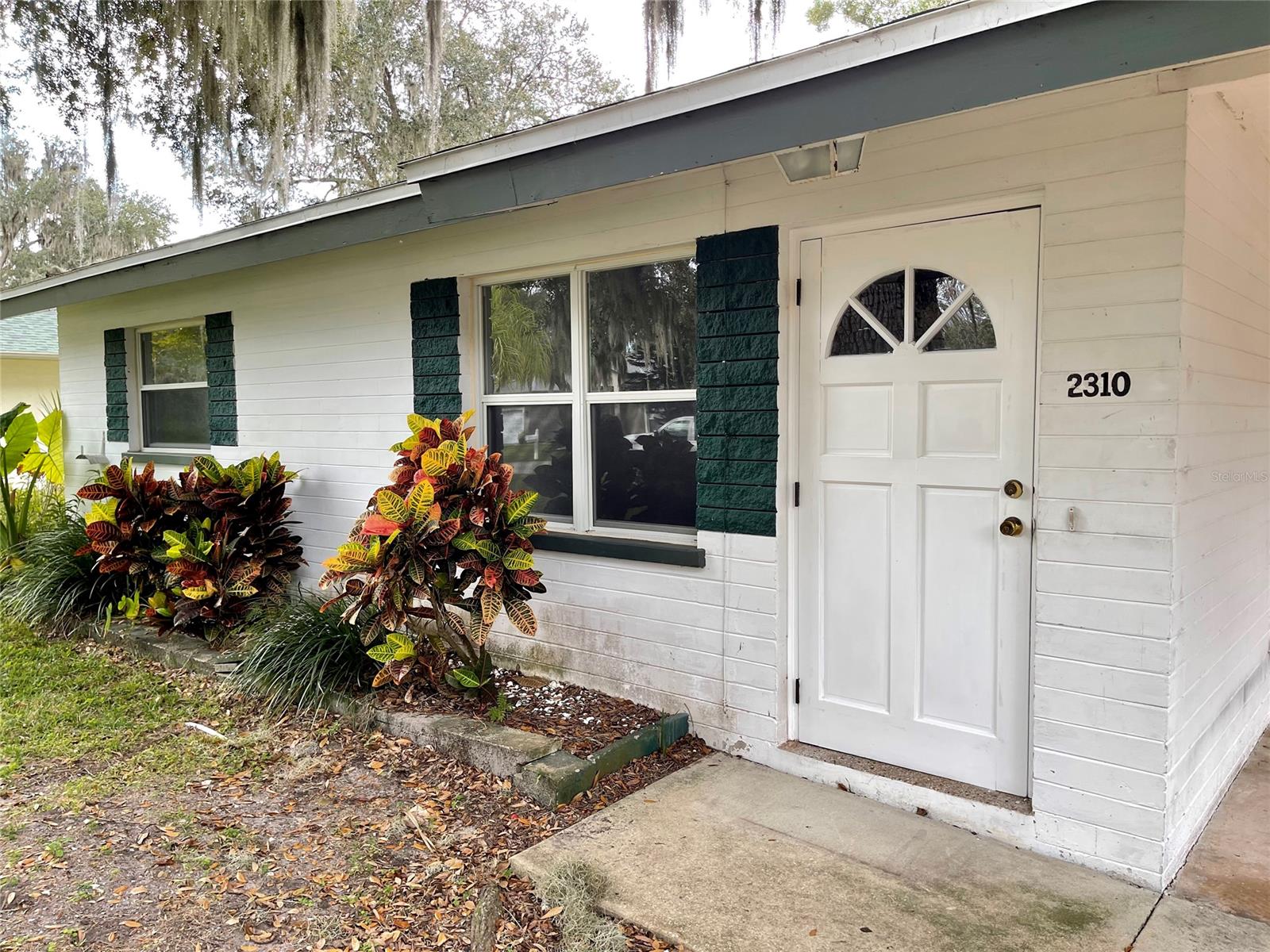 Florida Shores 01 - Residential