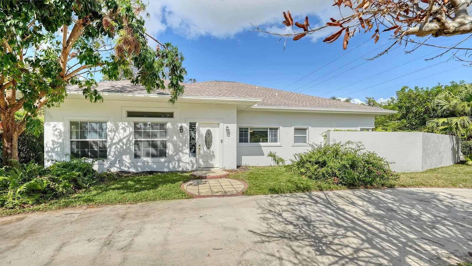The West of Trail BEST BUY!! Located between Osprey Avenue and Orange Ave, rarely will you find a 2500+ square foot cement block home on an oversized corner lot (100' x 142') with 3 bedrooms, 2 bathrooms, 2 car attached garage and pool for this price. Open floor plan with high ceilings in living areas, wood flooring, spacious living and dining areas, wine cellar, separate laundry room, screened in pool and large lanai. Automatic driveway gate for garage side entry on Osprey and circular drive on Loma Linda. Prime location just down the street from popular Southside Village shops and restaurants and in highly acclaimed schoold districts. Come see for yourself and have a very pleasant surprise. No interior storm damage in the home.