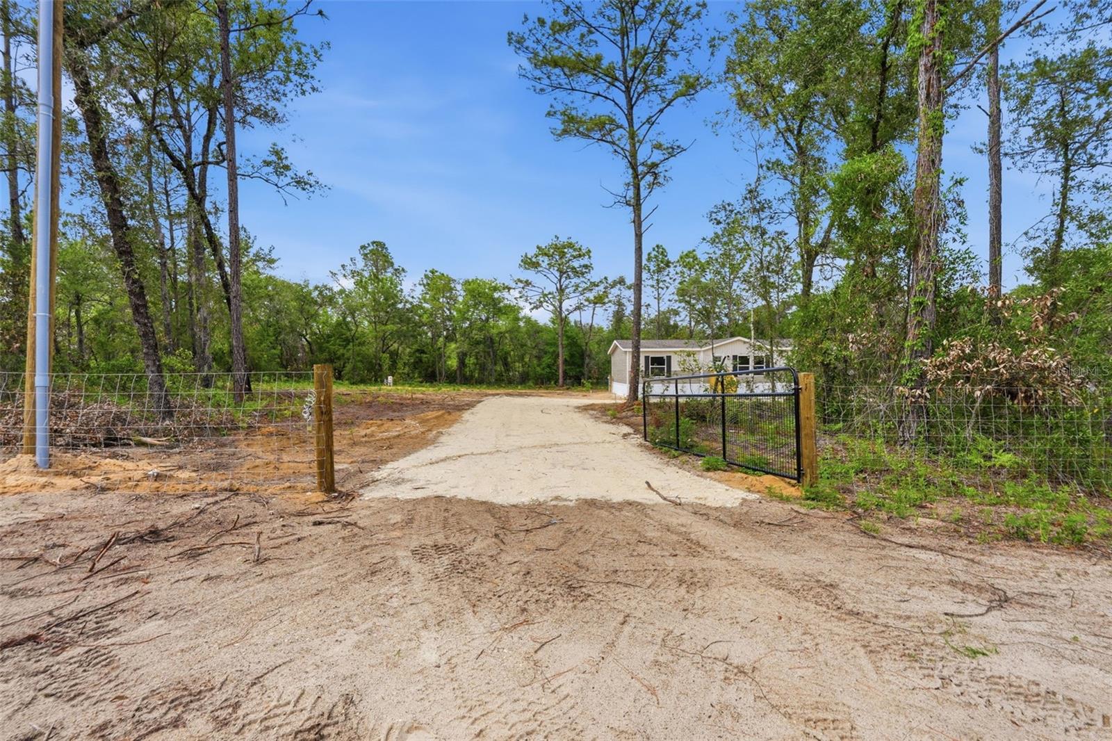 WILLISTON HIGHLANDS - Residential