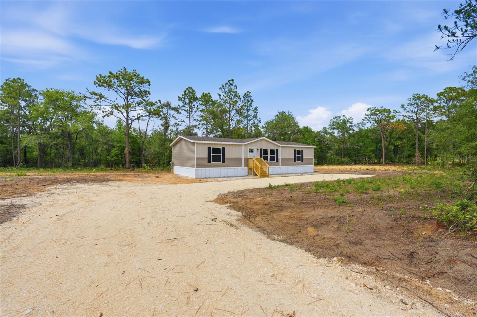 WILLISTON HIGHLANDS - Residential