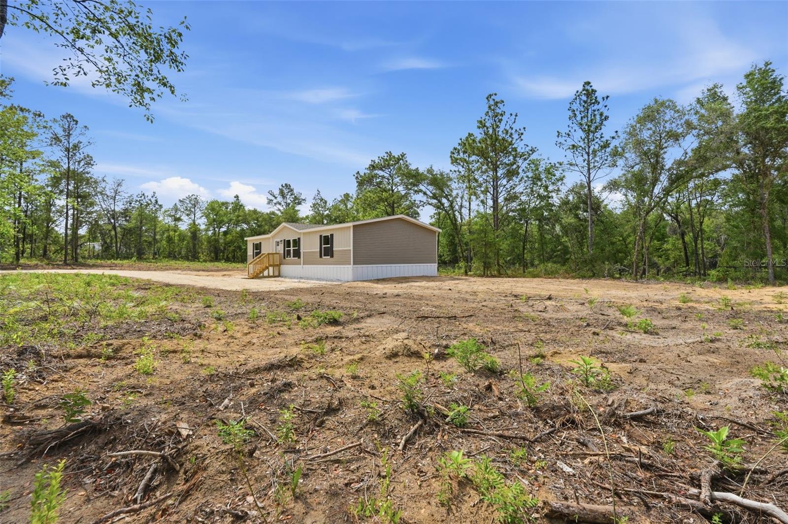 WILLISTON HIGHLANDS - Residential