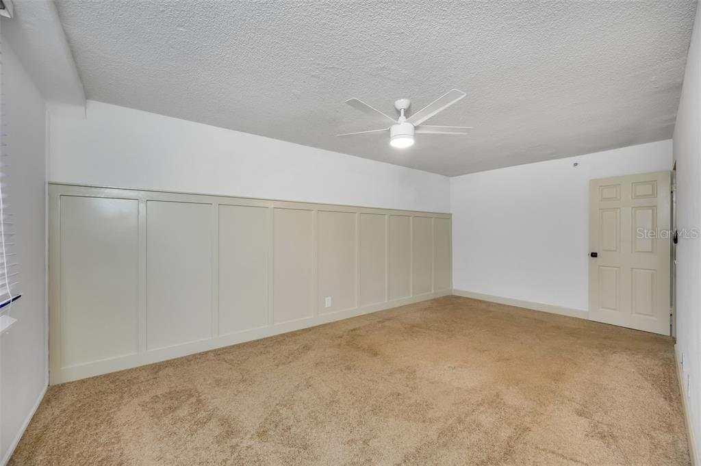 WAVE THE CONDO - Residential