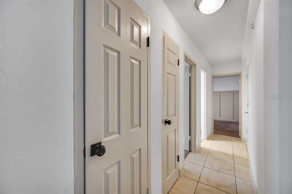 WAVE THE CONDO - Residential