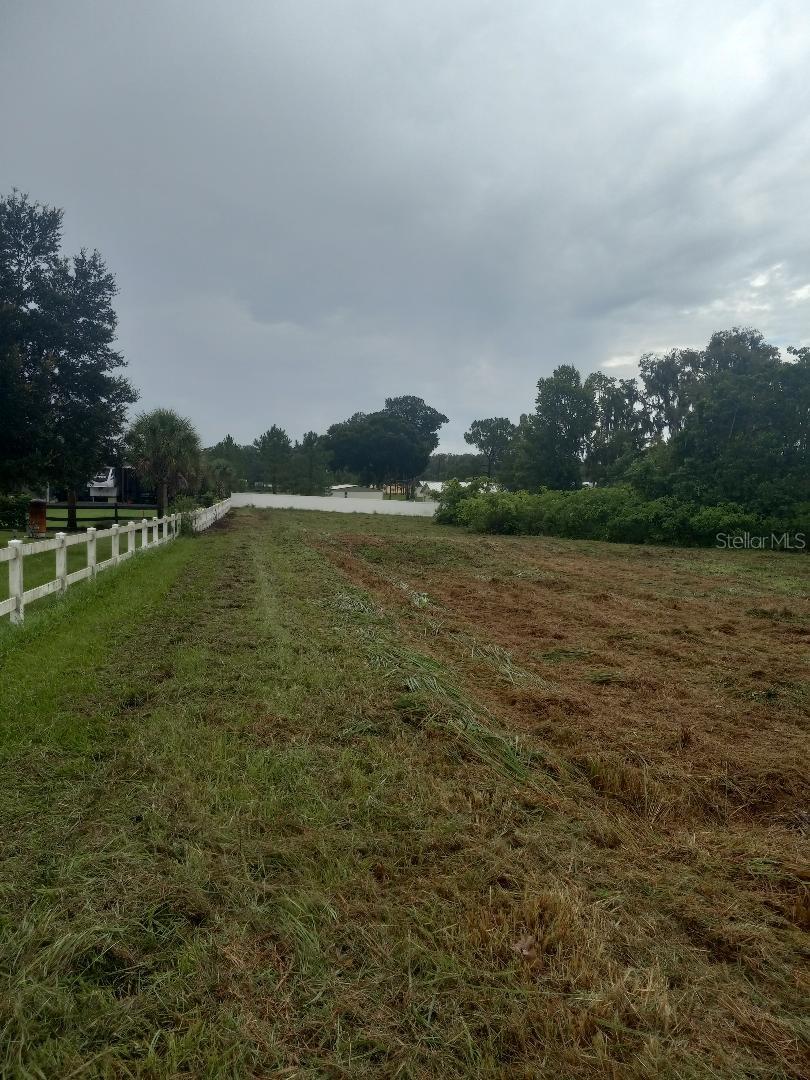 BOONE ACRES - Land