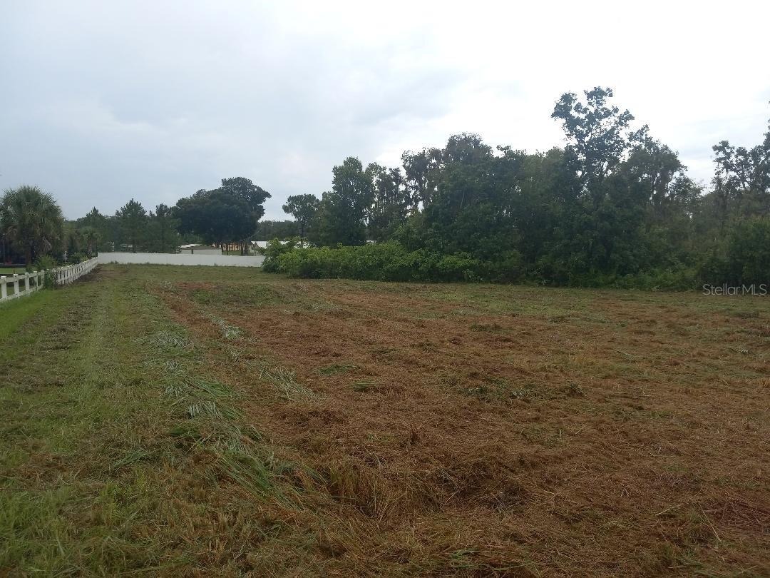 BOONE ACRES - Land