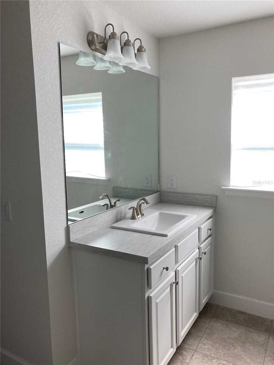 PORT CHARLOTTE SUB 08 - Residential Lease