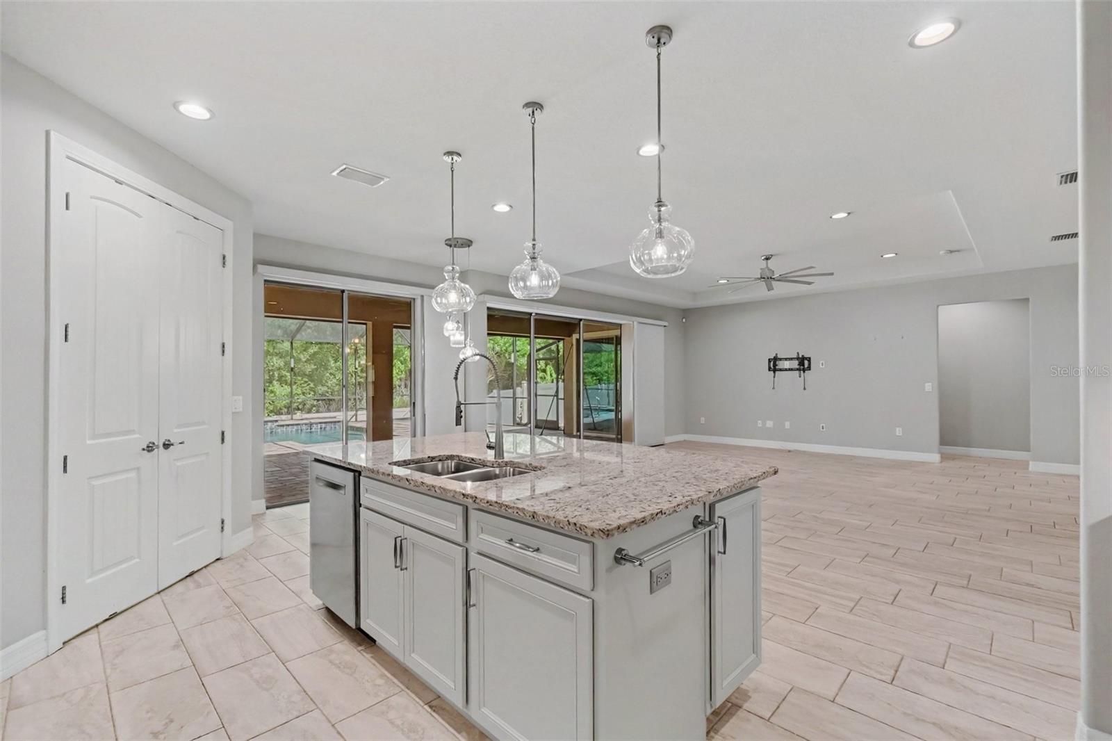 SOUTH FORK TR O PH 2 - Residential