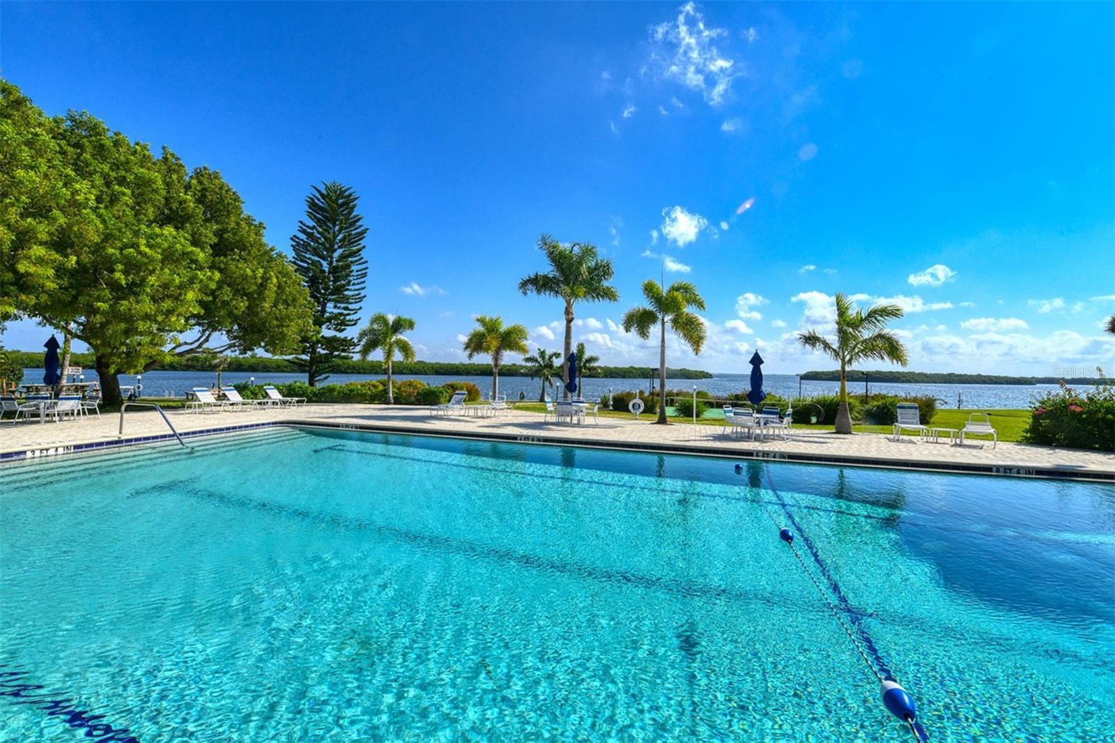 LONGBOAT HARBOUR - Residential
