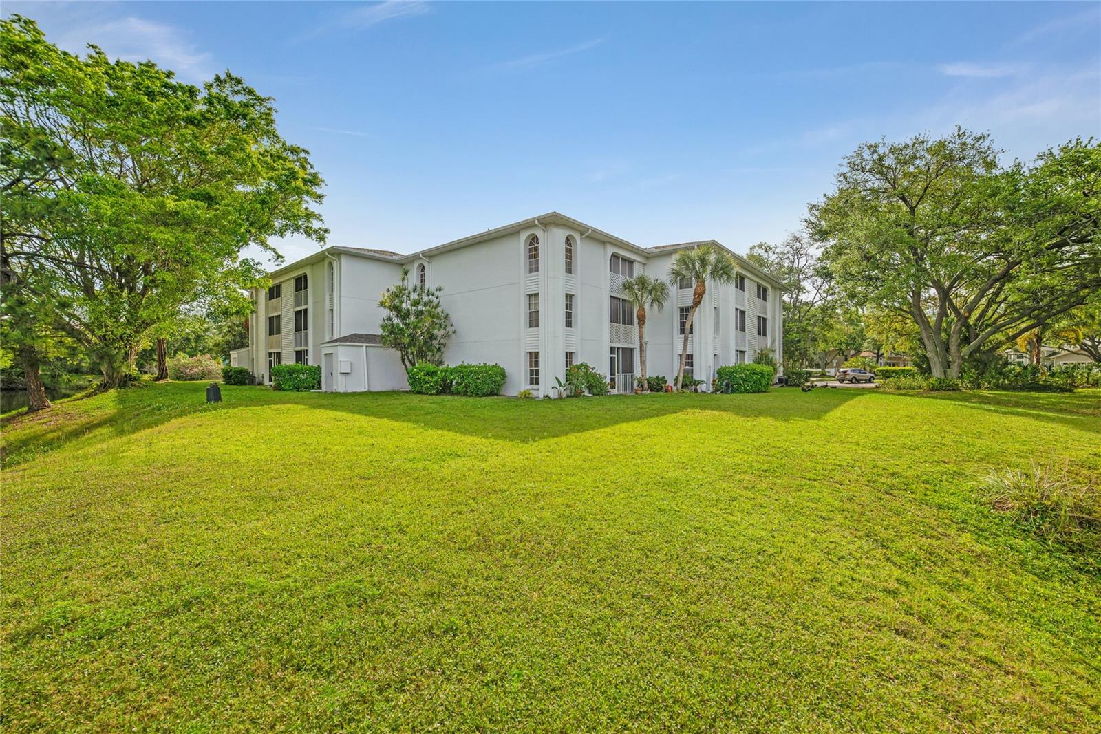 LANDMARK AT POINTE WEST I - Residential