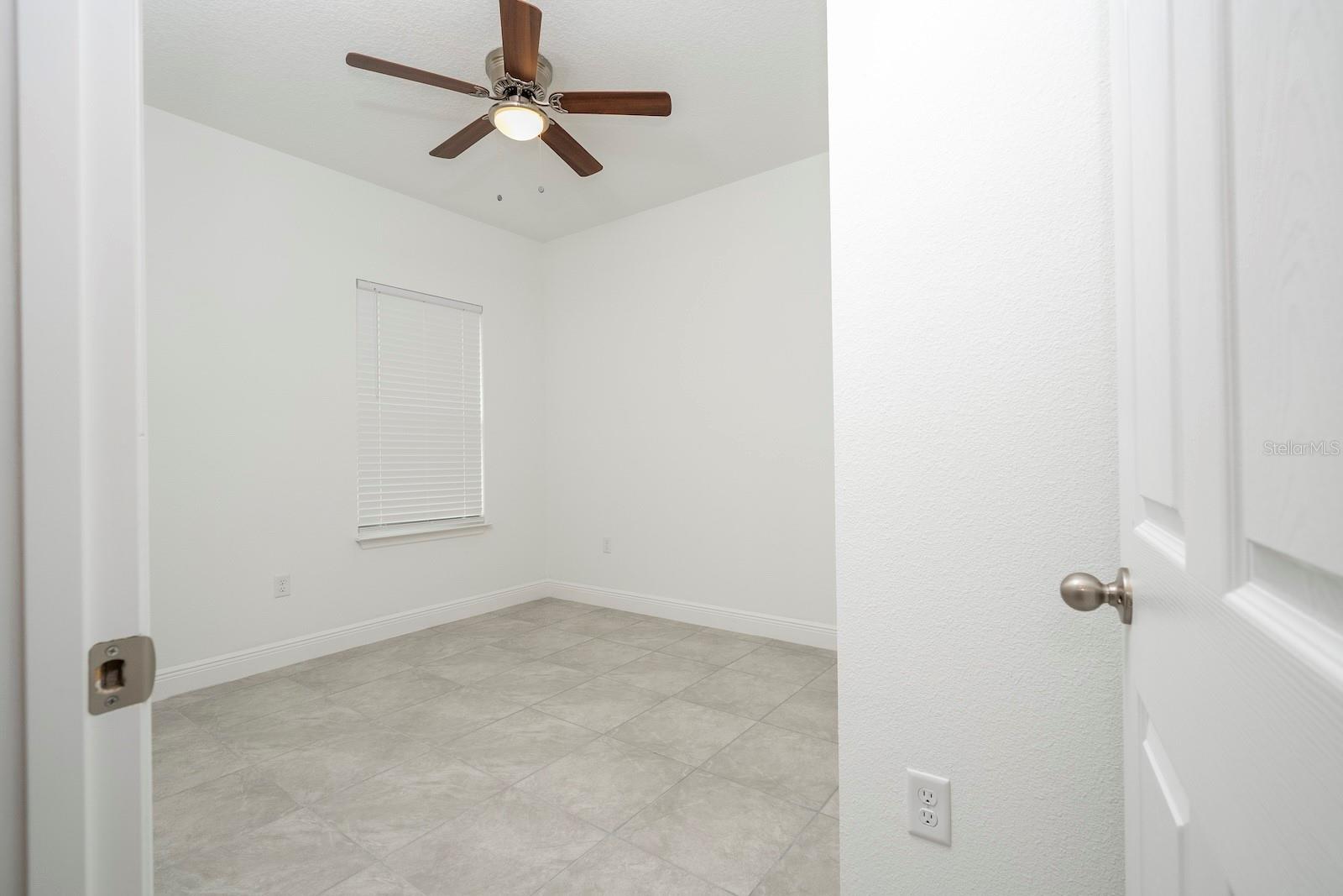MARION OAKS UN FOUR - Residential