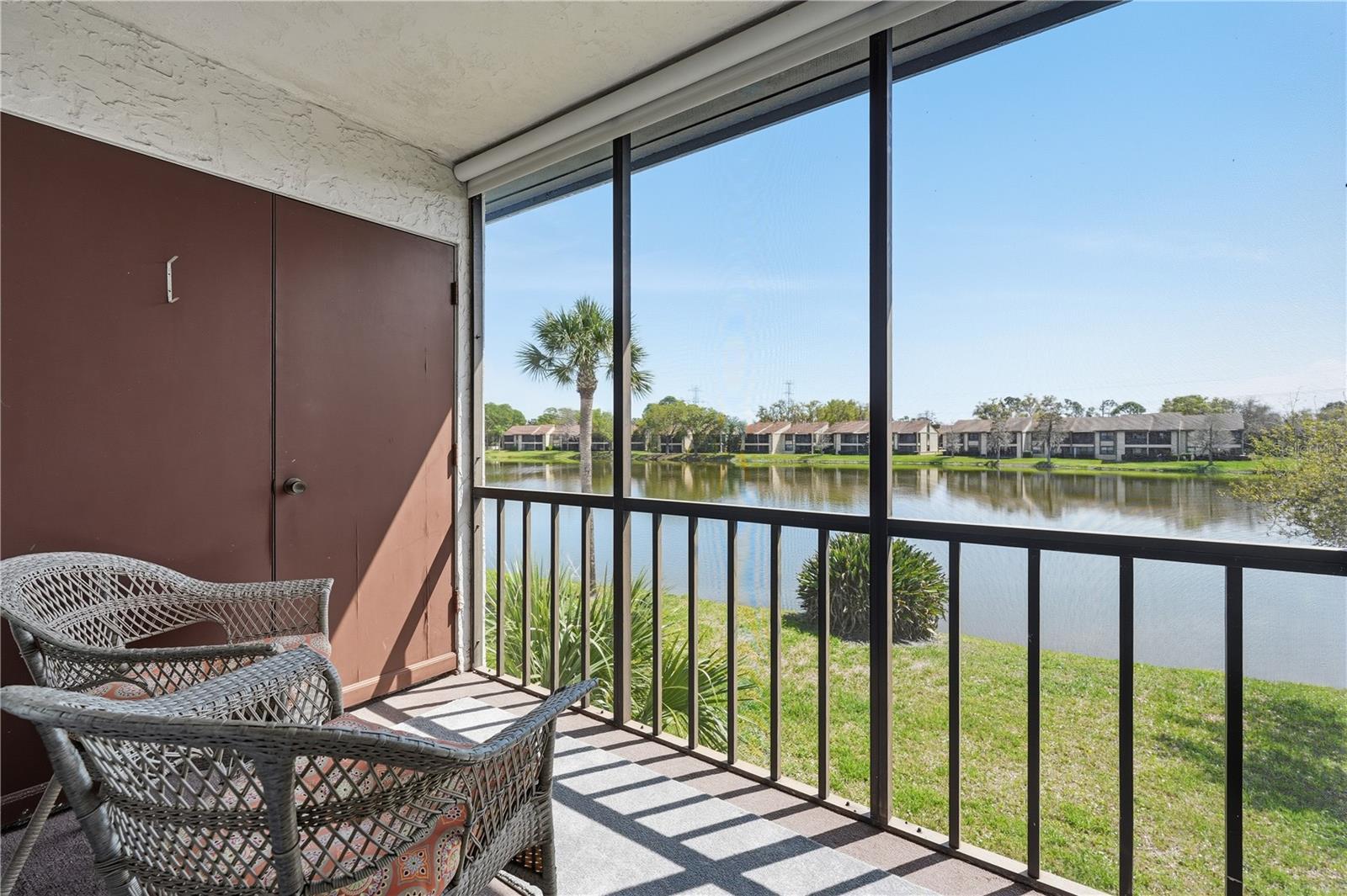 EAST LAKE WOODLANDS CYPRESS ESTATES - Residential Lease