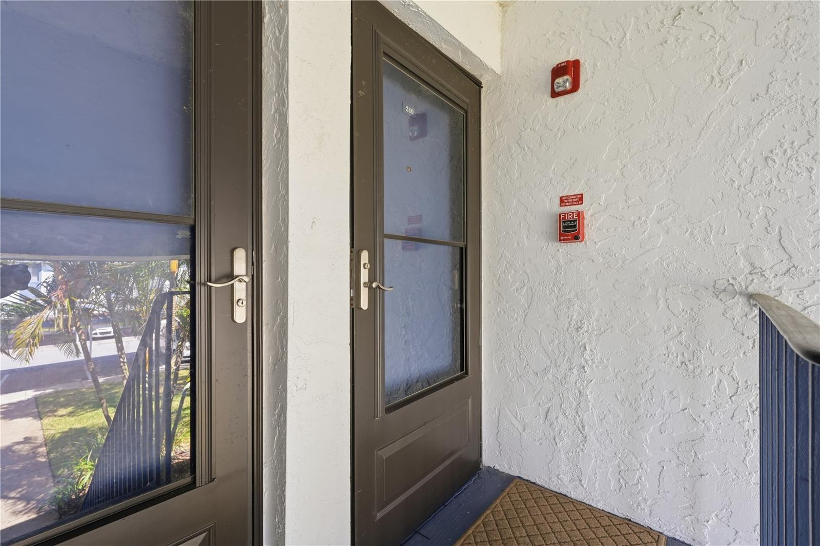 EAST LAKE WOODLANDS CYPRESS ESTATES - Residential Lease