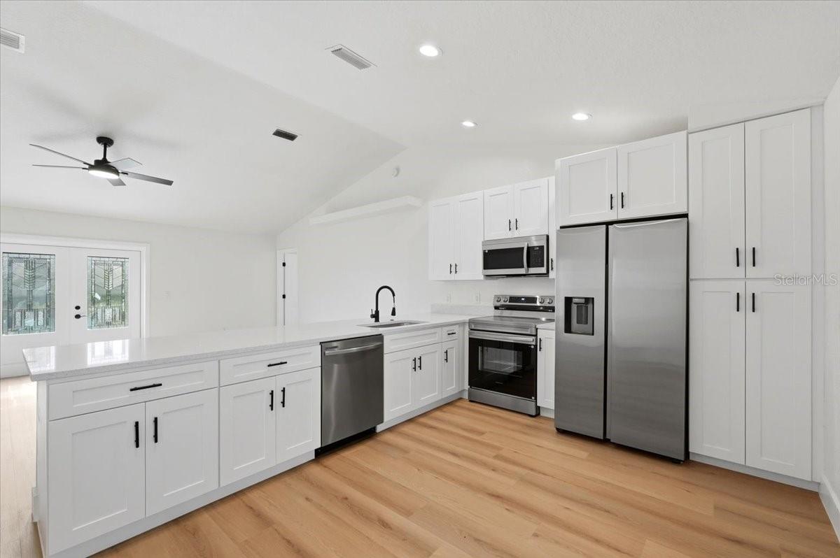 CANOE CREEK LAKES UNIT 2 - Residential