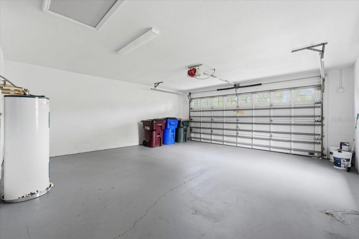 CANOE CREEK LAKES UNIT 2 - Residential
