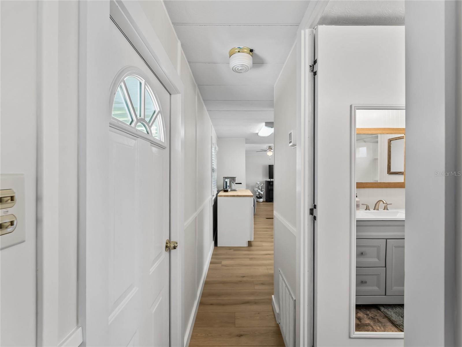 OAKWOOD MANOR - Residential
