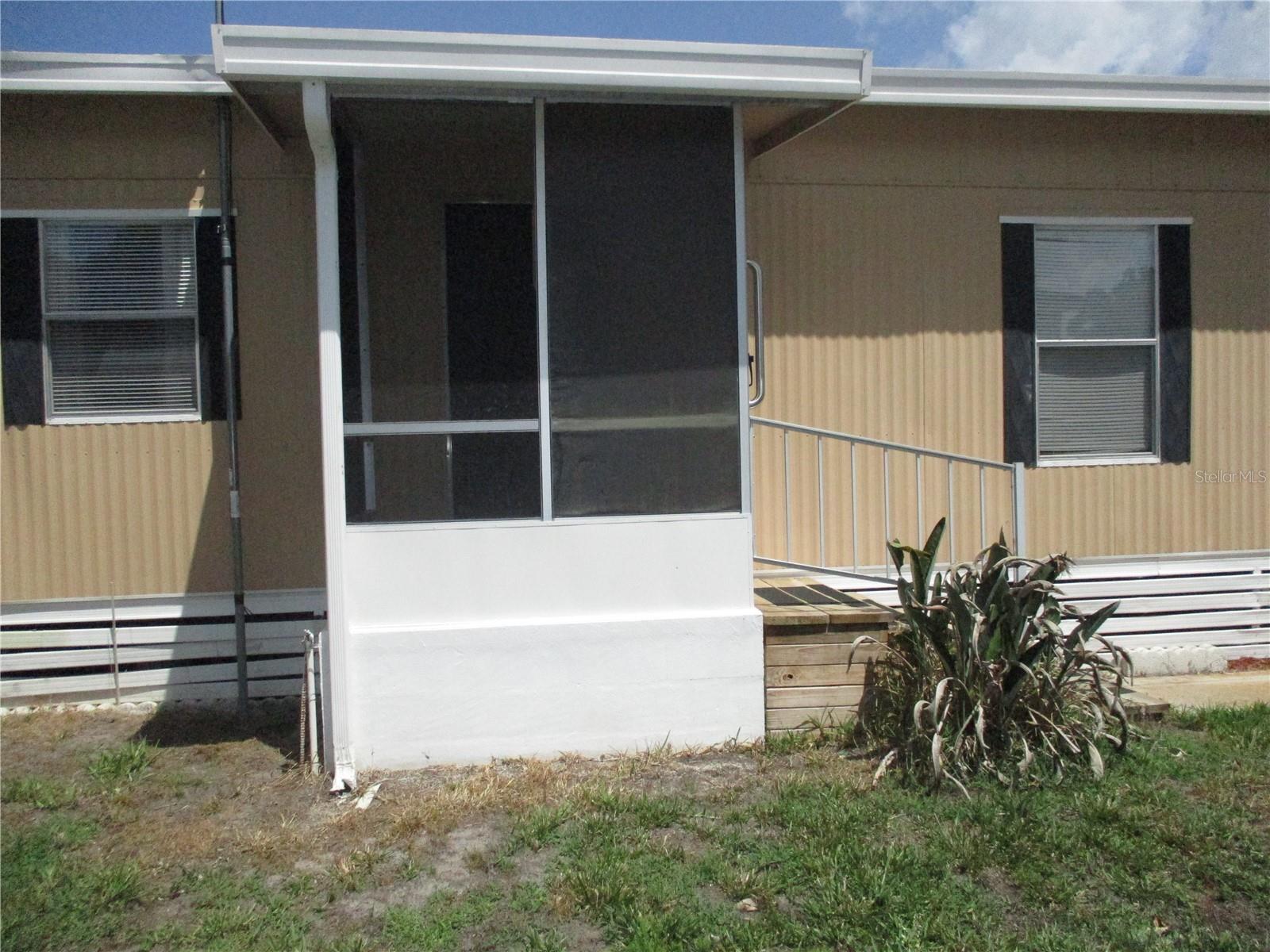 LAKE ROSALIE OAKS - Residential