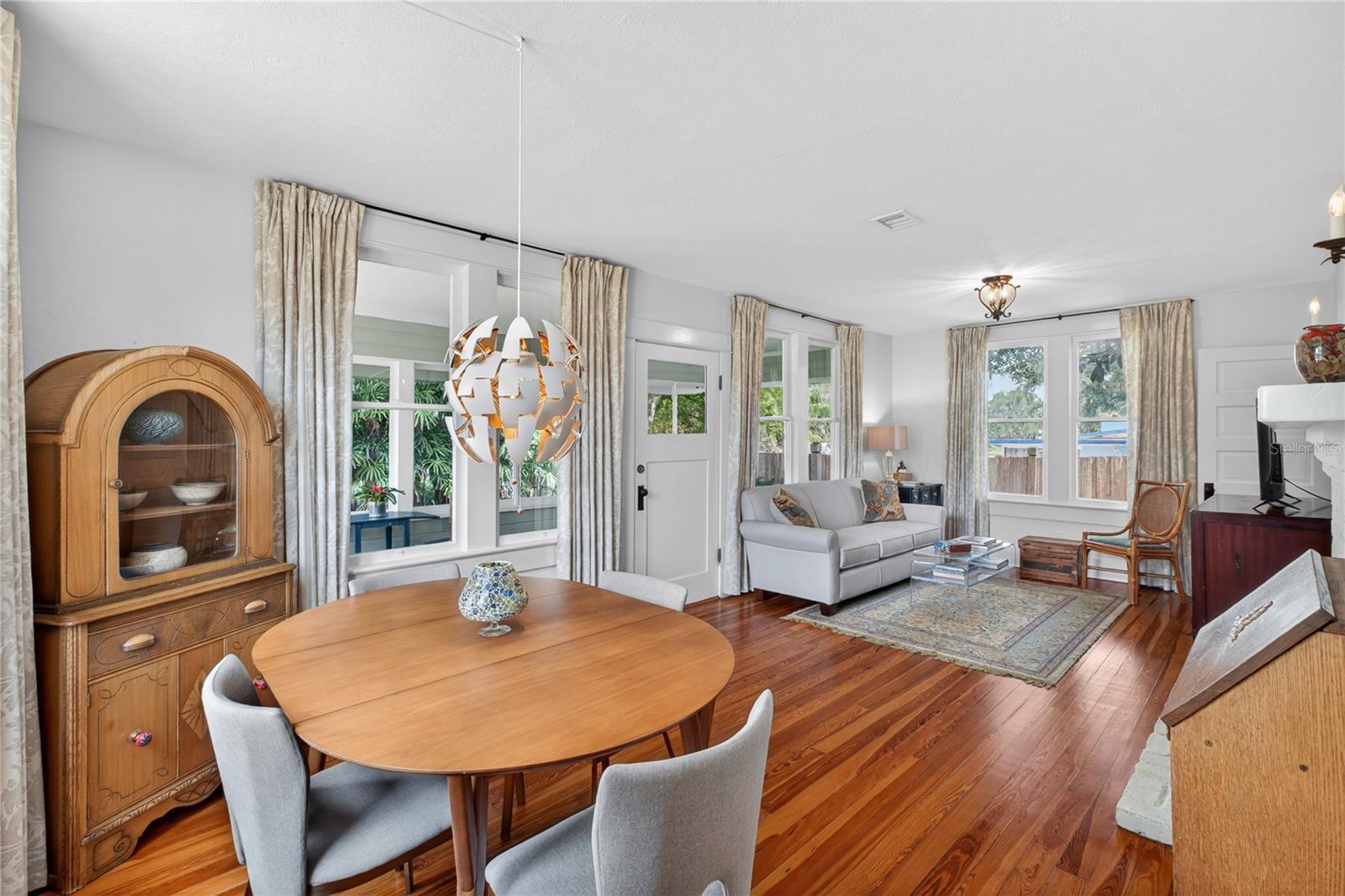 CLOVERLAWN - Residential