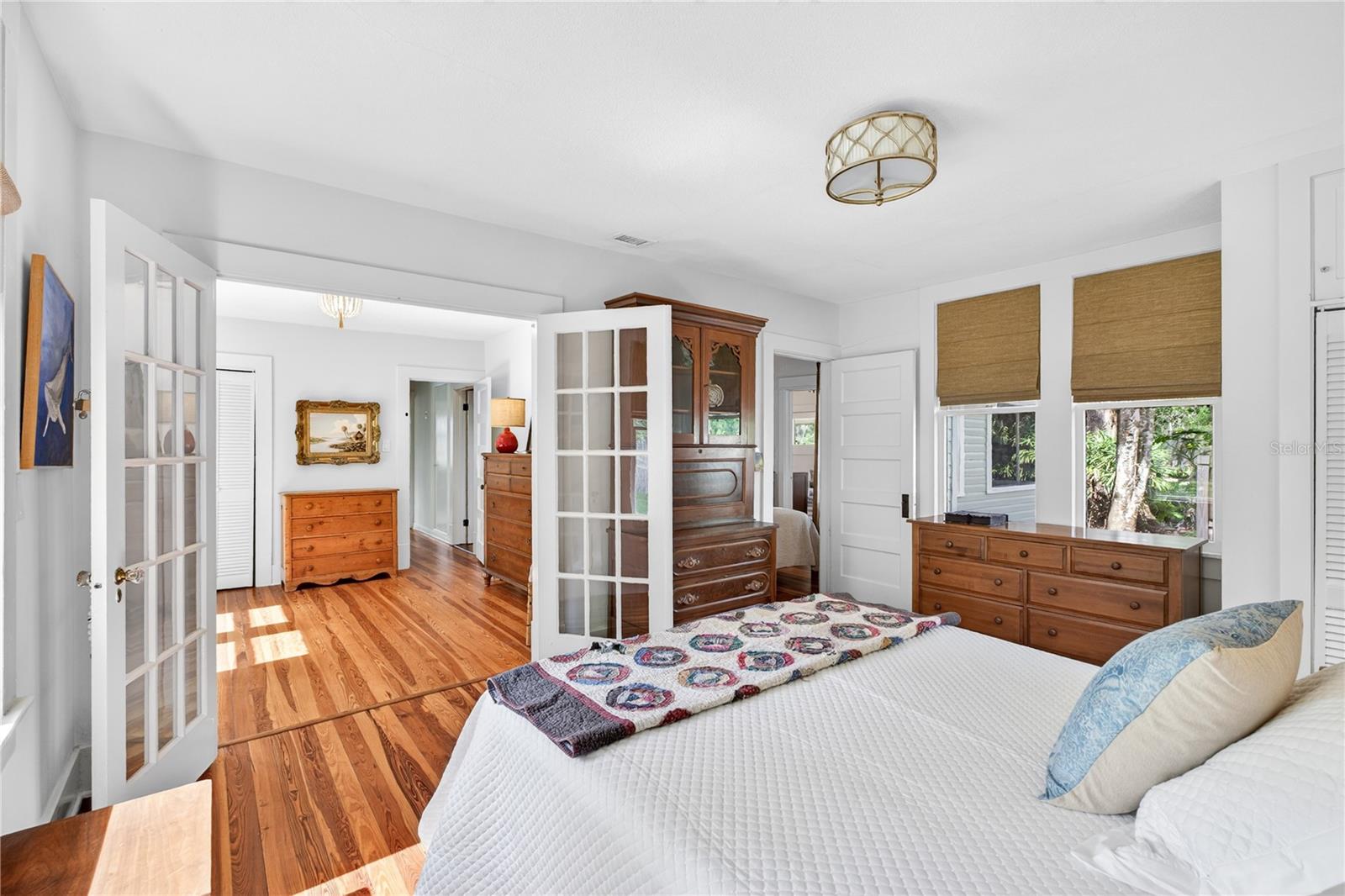 CLOVERLAWN - Residential