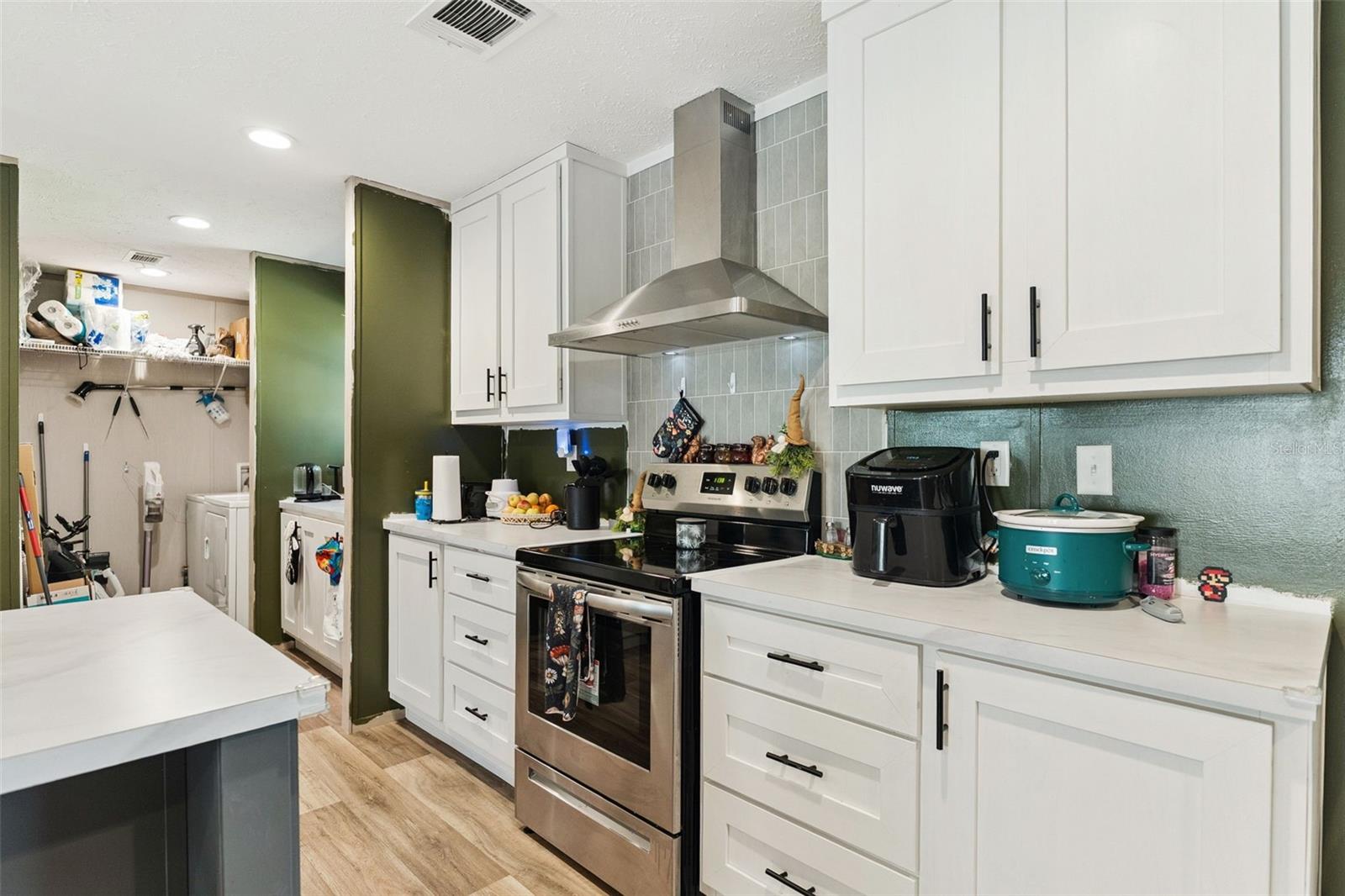ST JOHNS RIVERSIDE ESTATES - Residential